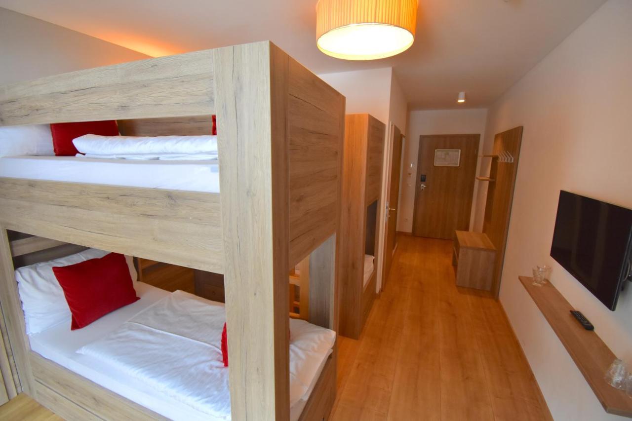 Sporthotel Zederhaus Ngoại thất bức ảnh
