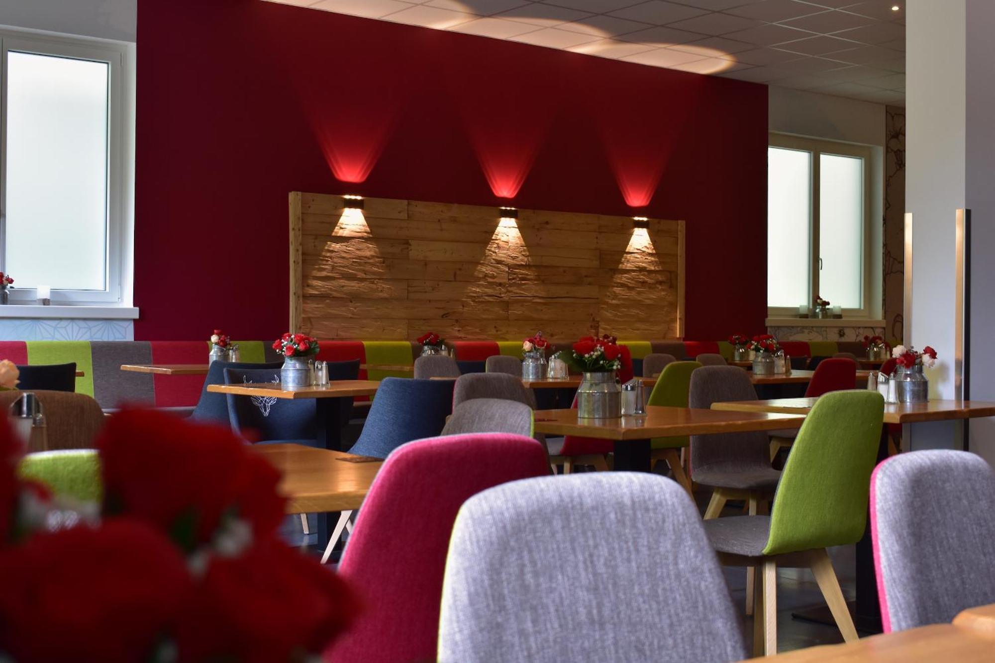 Sporthotel Zederhaus Ngoại thất bức ảnh